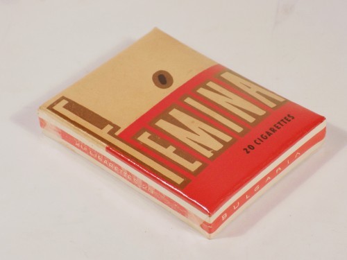 MUO-057797: Femina: kutija cigareta