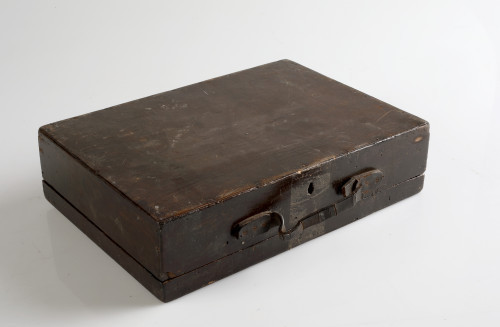 MUO-059926: Kutija sa slikarskom opremom: kutija, drvena