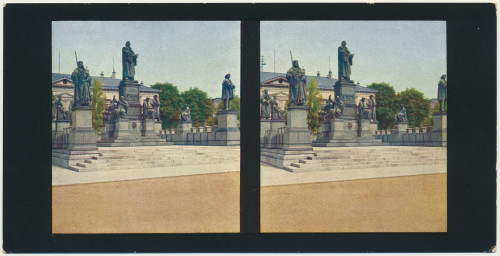 MUO-034147/01: Rajna I - Spomenik Lutheru u Wormsu: stereoskopska fotografija