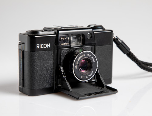 MUO-046540/01: Ricoh FF-1s electronic: fotoaparat
