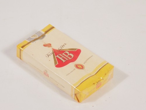 MUO-057800: Kronenfilter HB: kutija cigareta