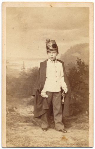 MUO-005609/37: Prijestolonasljednik Rudolf kao dijete: fotografija